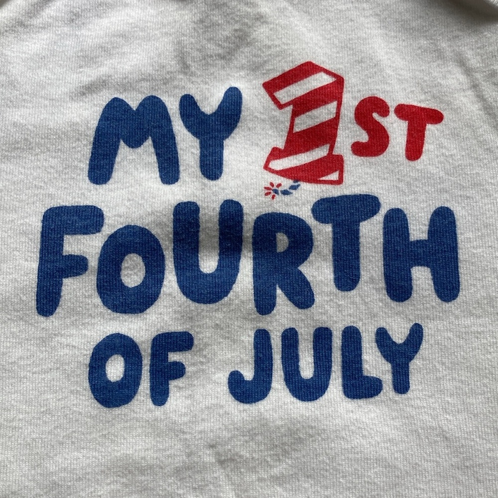 Old Navy My 1st Fourth of July bodysuit 6-12 months size - Picture 2 of 6